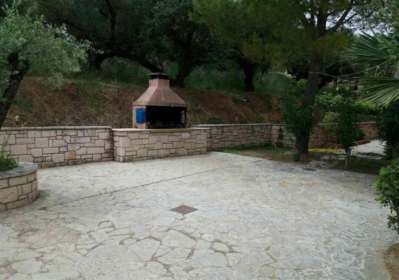 Фото Villa Liofyto Apartments