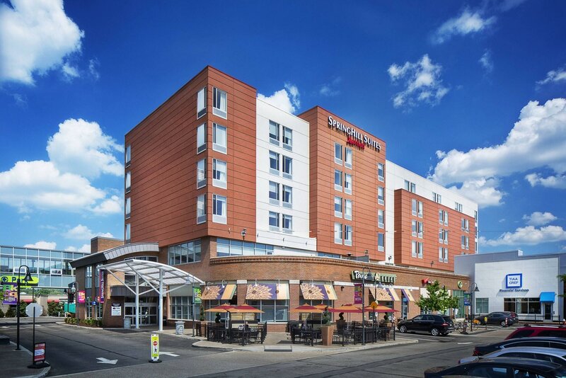 Гостиница SpringHill Suites by Marriott Pittsburgh Bakery Square
