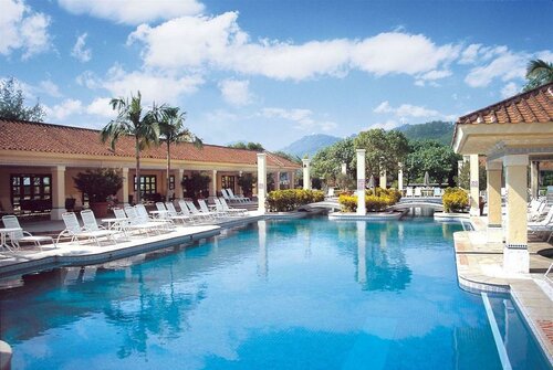 Гостиница Grand Coloane Resort в Макао (Аомыне)