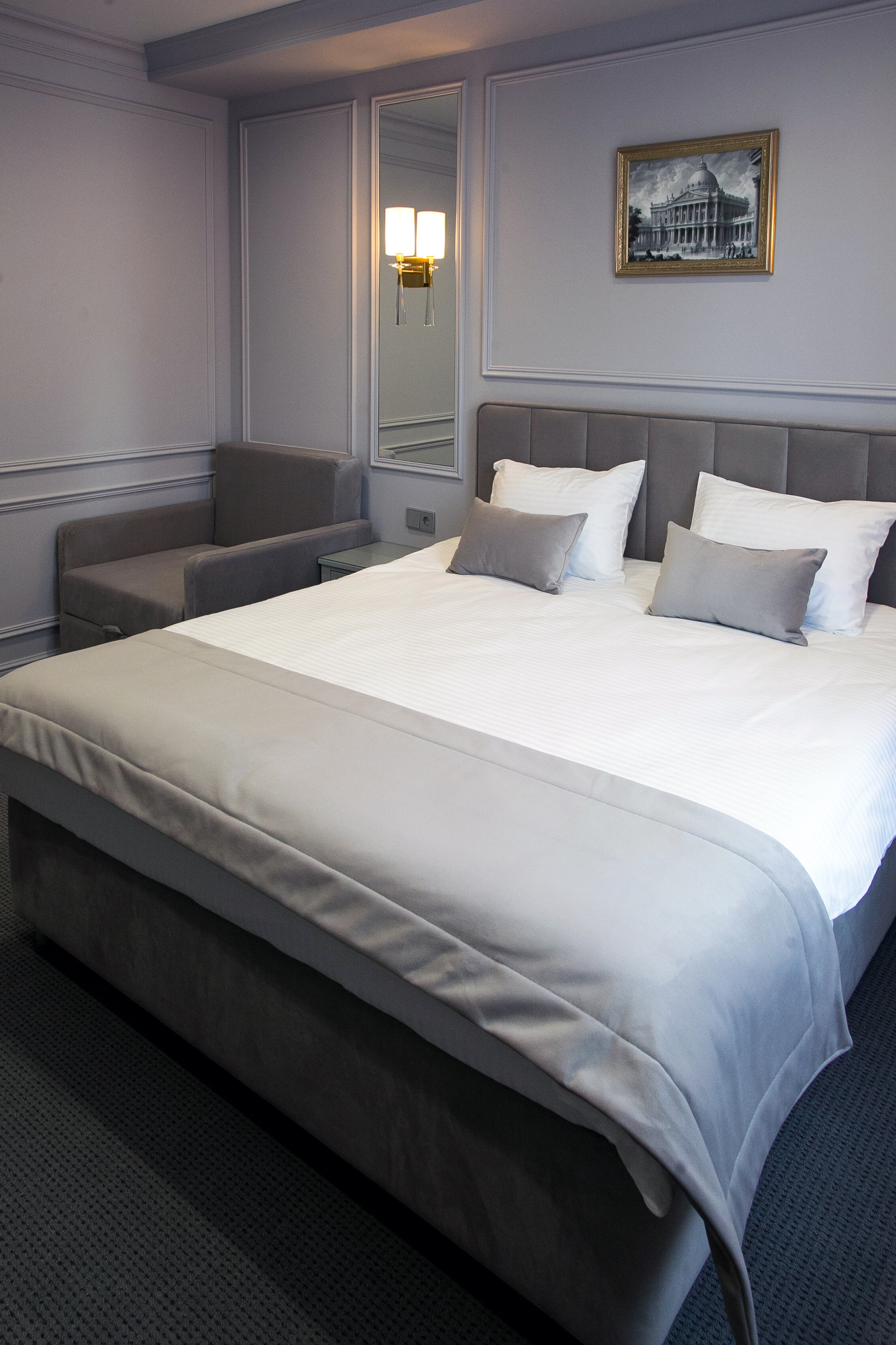 Фото Империя