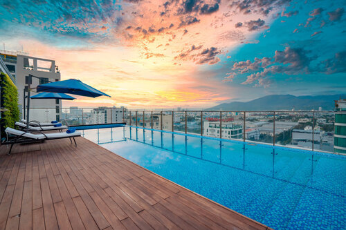 Гостиница Cn Palace Boutique Hotel & SPA в Дананге