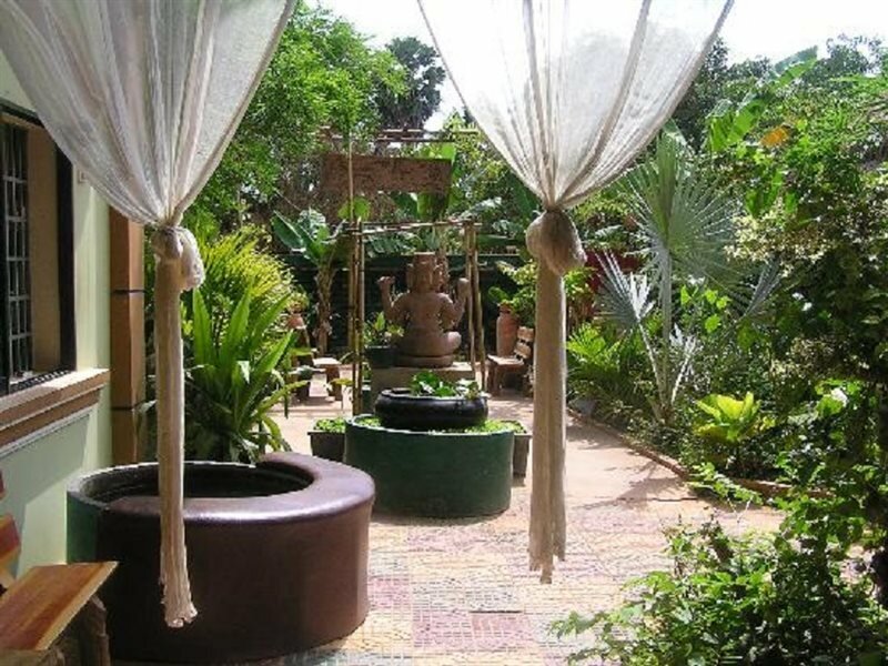 Фото Palm Garden Lodge