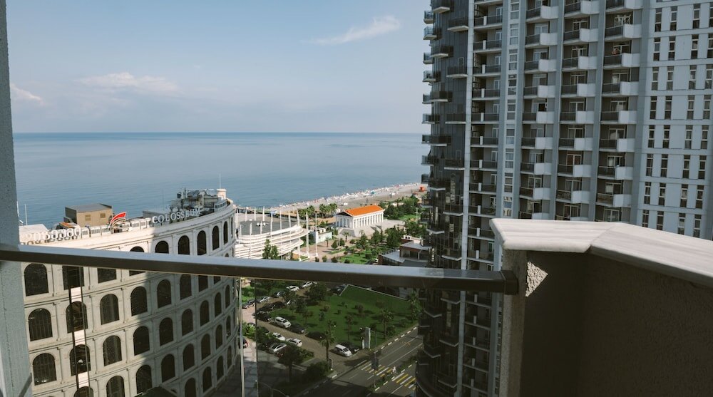 Фото Silk Road Sea Towers Batumi Apart Hotel