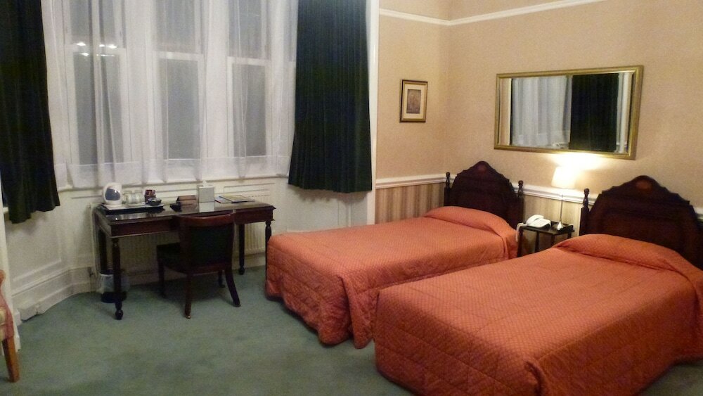 Фото Beech House Hotel