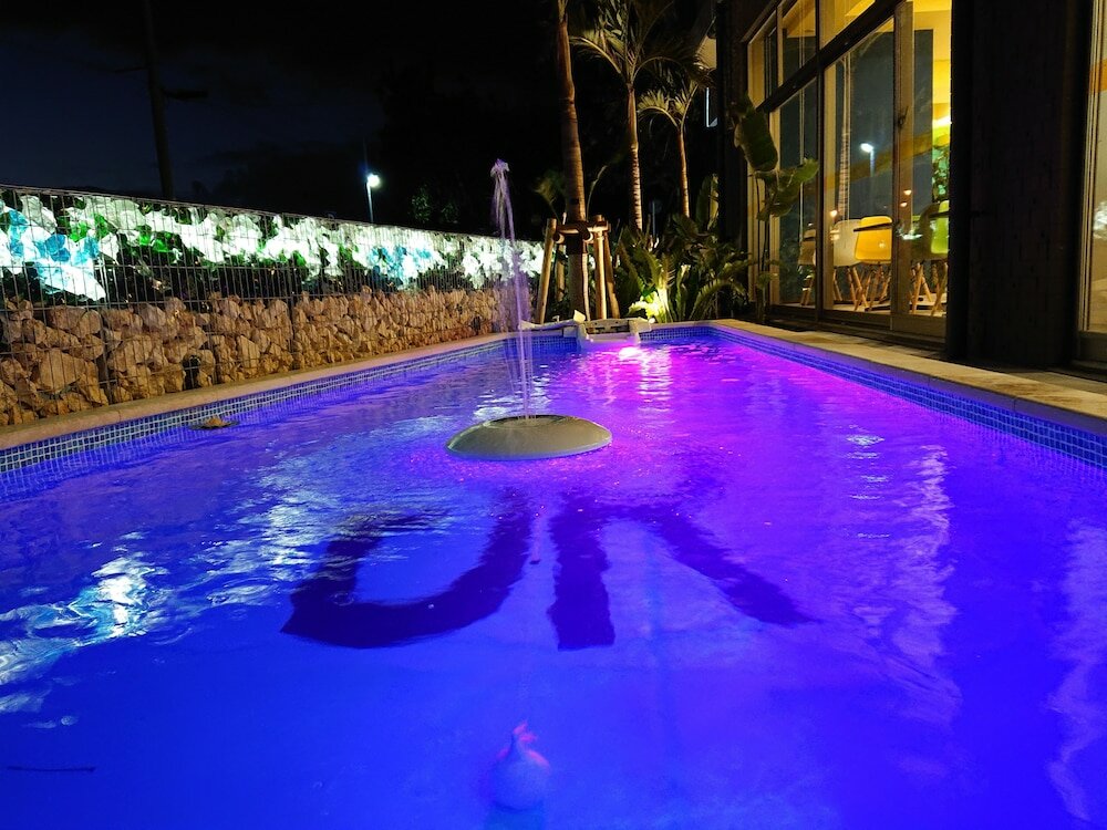 Фото Green Rich Hotel Okinawa Nago