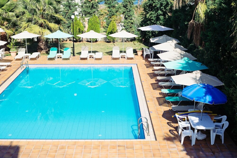 Фото Kalithea Apartments