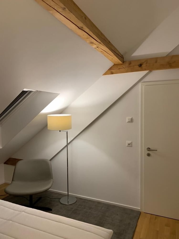 Фото Zurich Furnished Homes