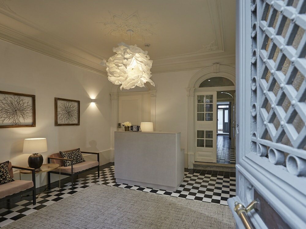 Фото Porto Downtown Lovers Suites Bombarda 451