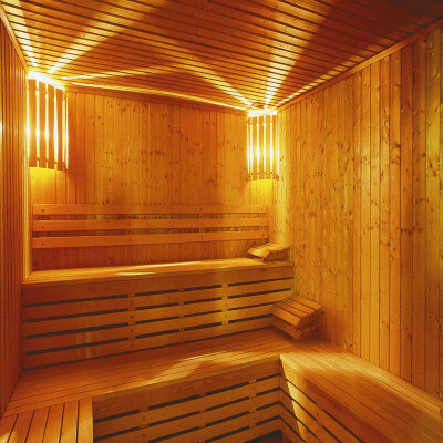 Фото Warwick Reine Astrid Lyon