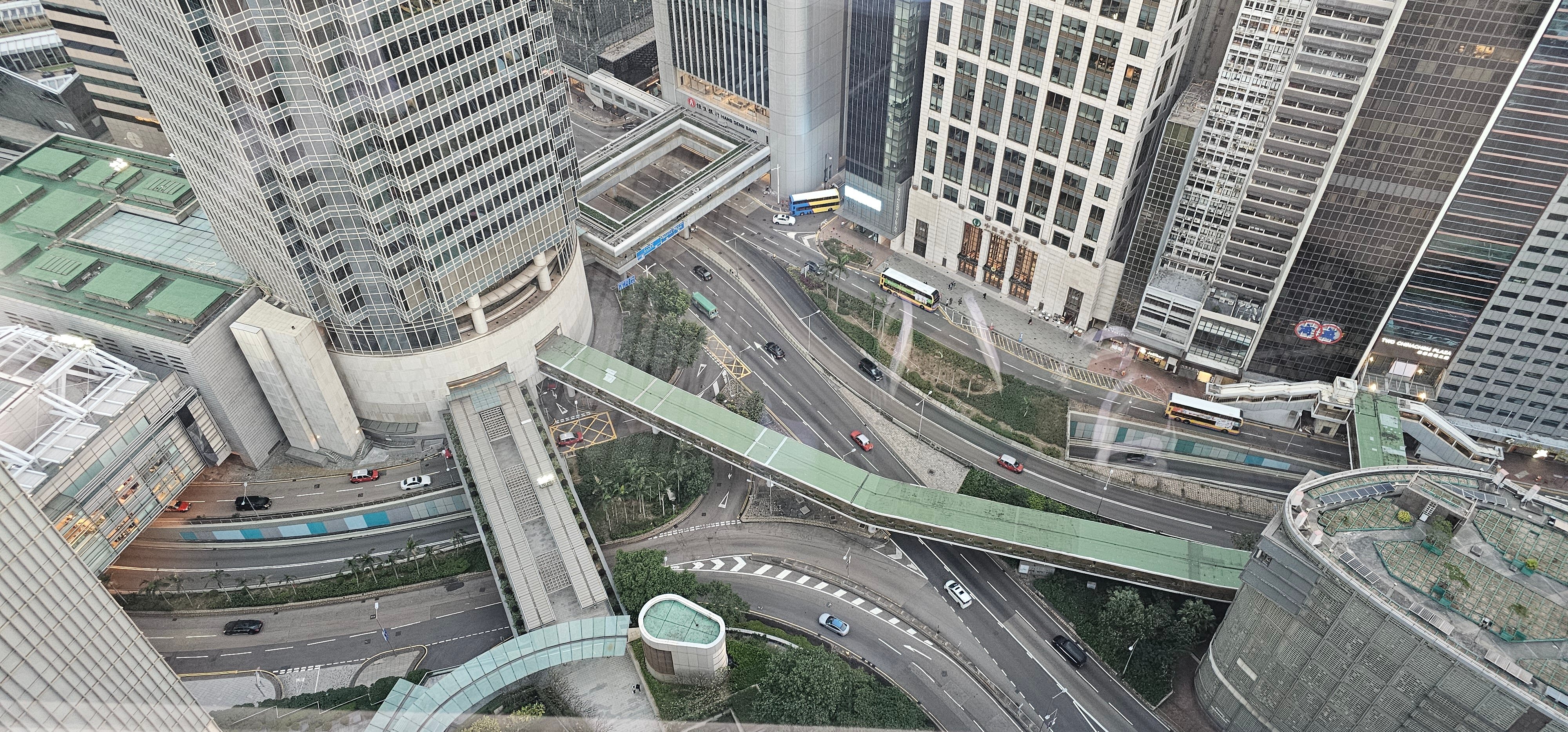 Фото Four Seasons Hotel Hong Kong