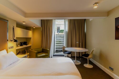 Гостиница Hotel Roemer в Амстердаме