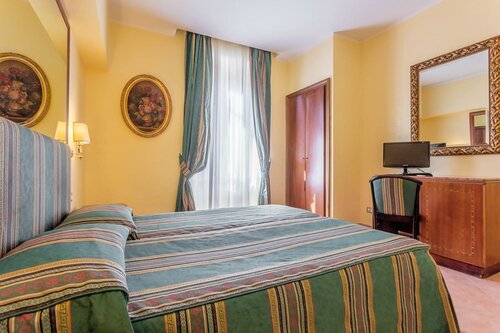 Гостиница Raeli Hotel Noto в Италии