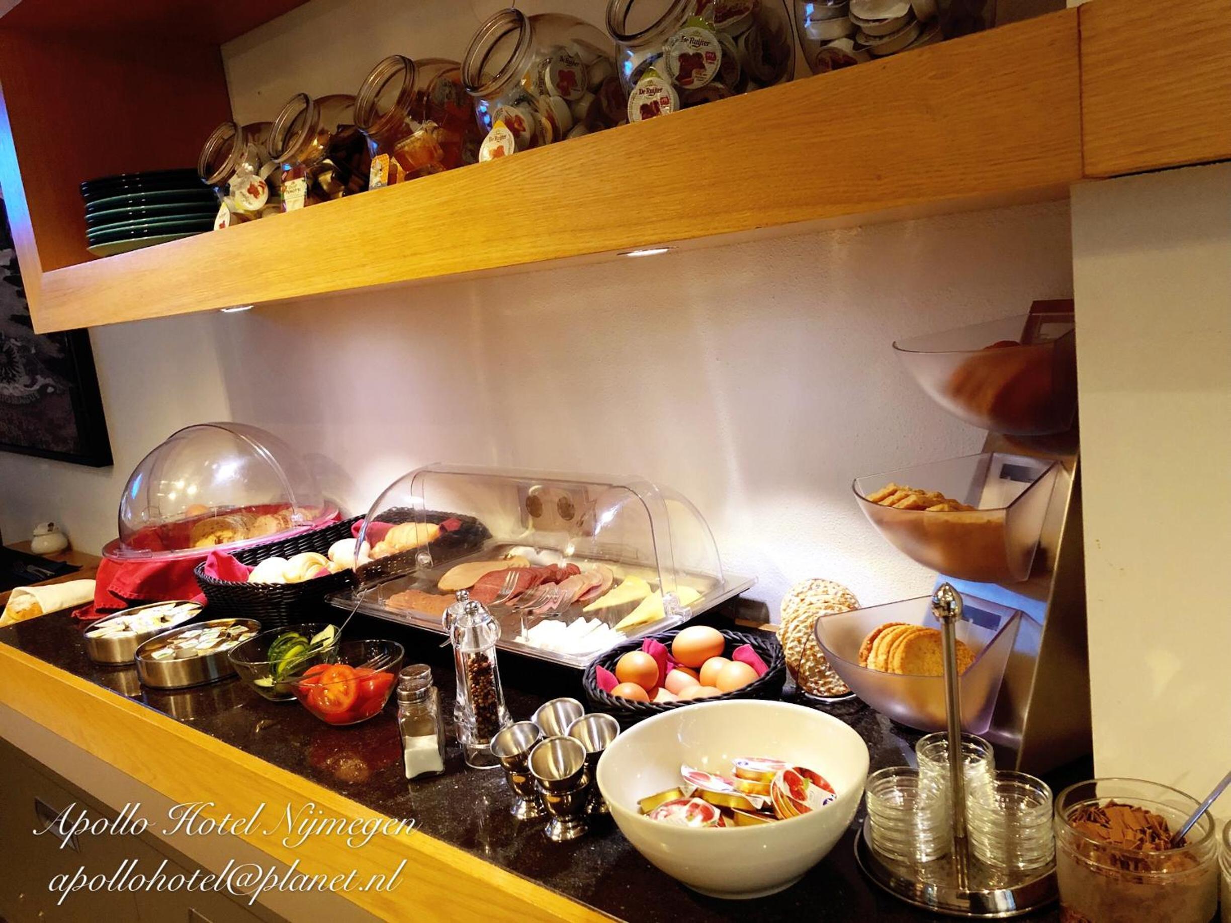 Фото Apollo Hotel