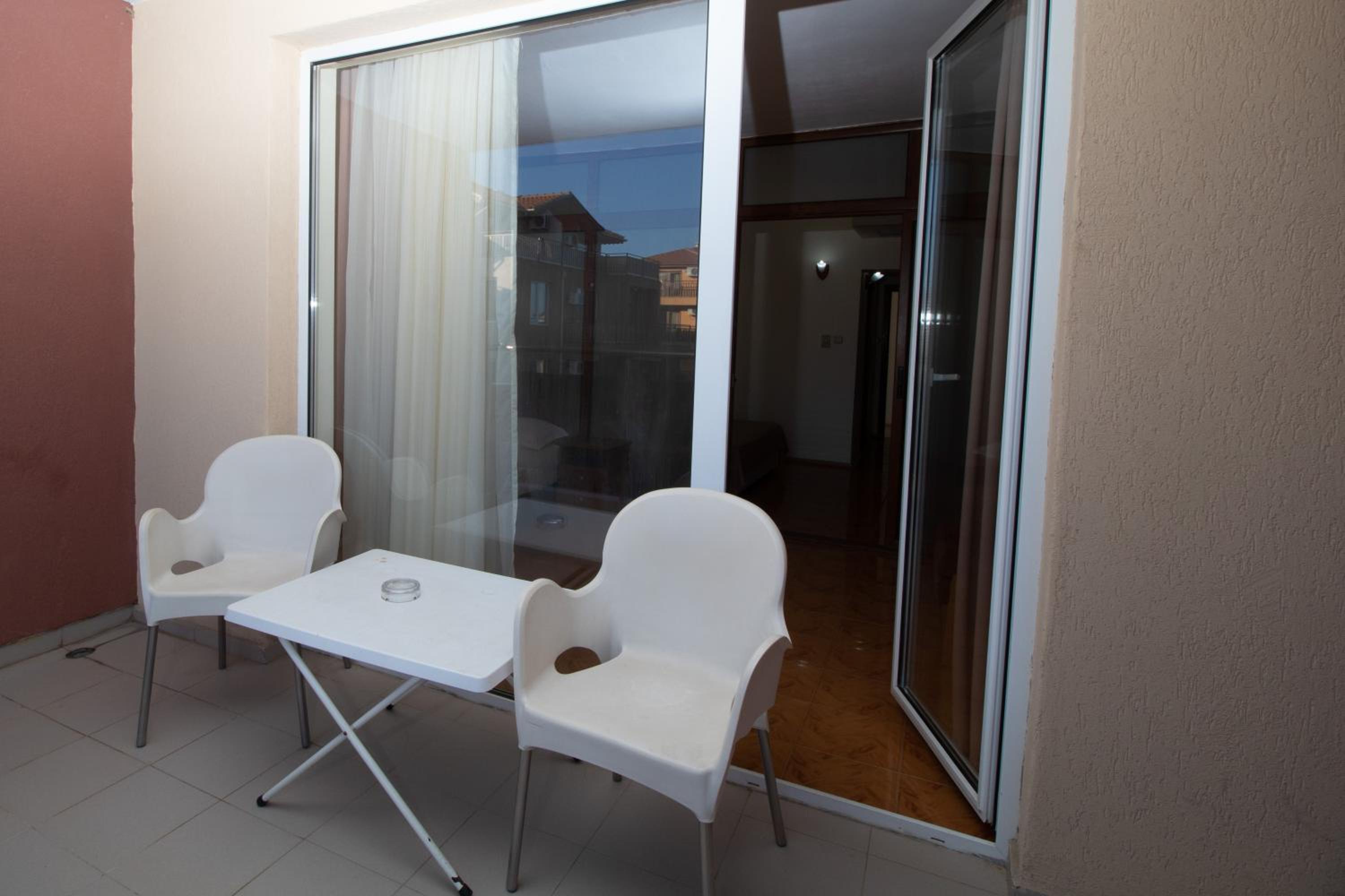 Фото Hotel Sunny