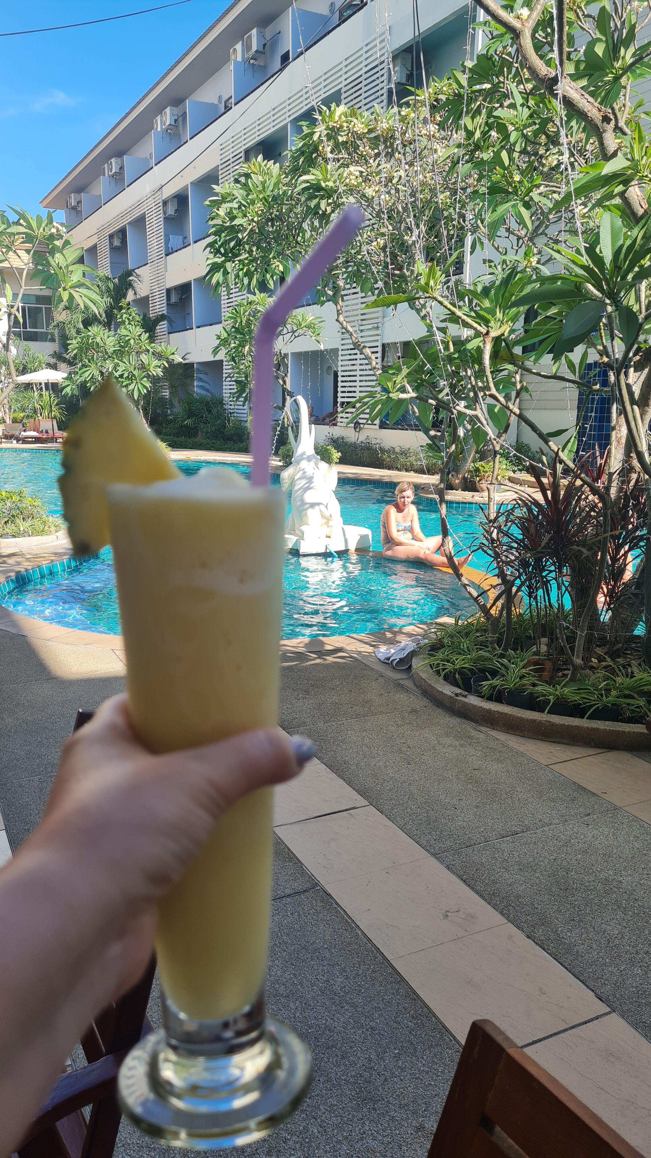 Фото Sea Breeze Jomtien Resort