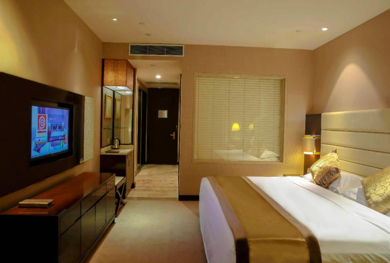 Фото Ritan Hotel Downtown Beijing