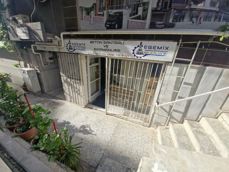 Construction equipment and machinery Egemix Makina, Izmir, photo