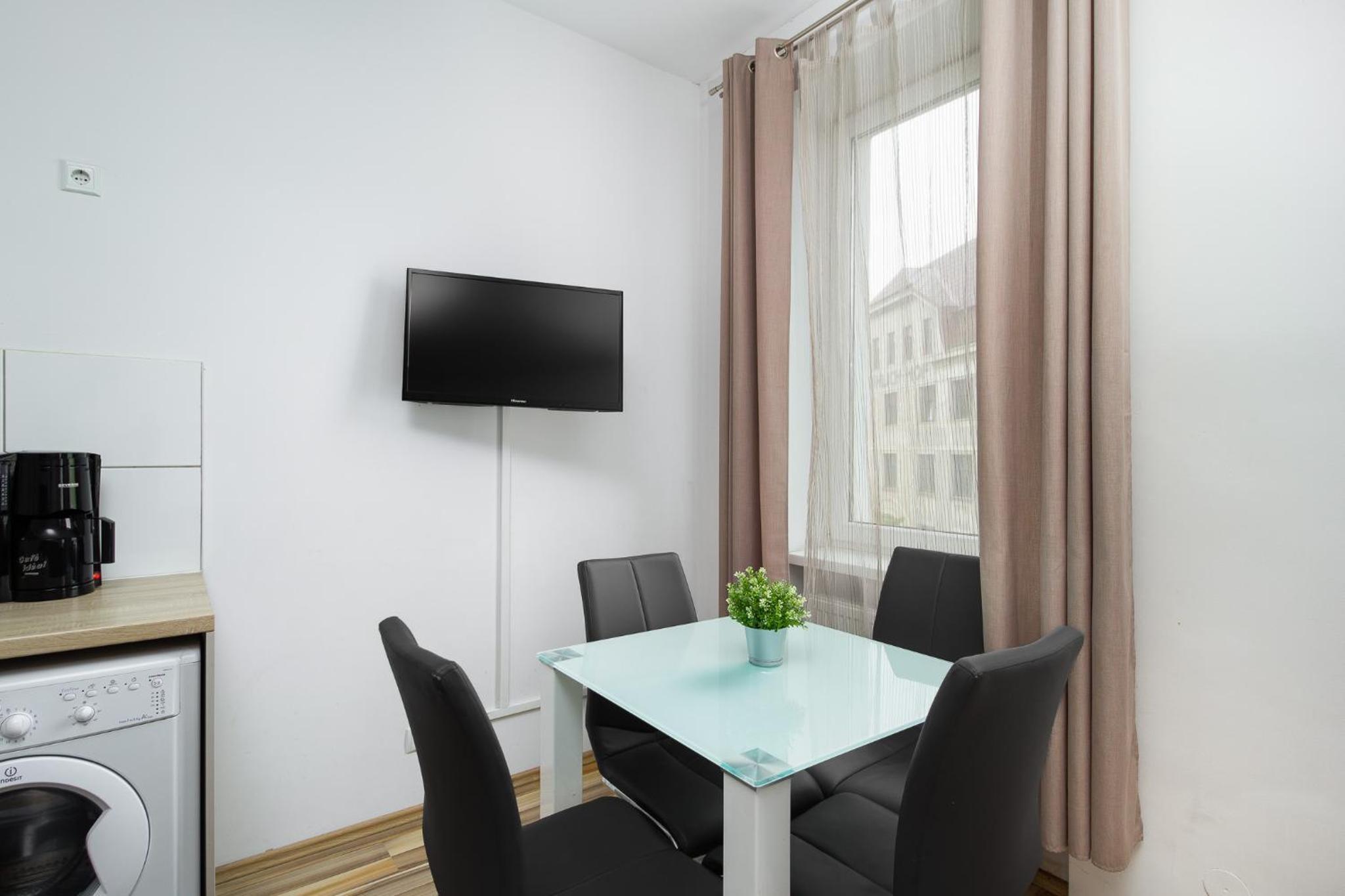 Фото CheckVienna – Apartment Huglgasse