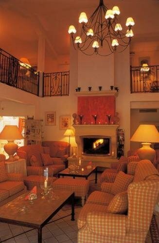 Гостиница Hotel La Bastide De Valbonne в Вальбонне