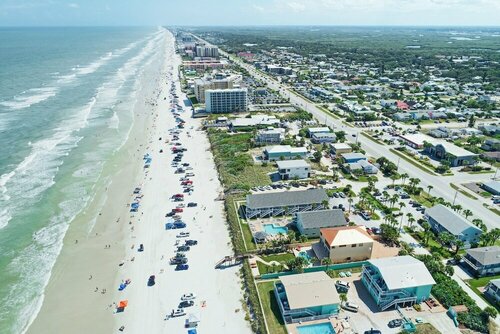 Гостиница New Smyrna Waves by Exploria Resorts в Нью-Смирна-Бич