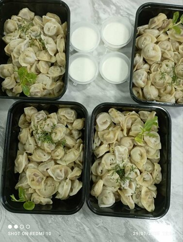 Yubkaning tagida külot yoq, ey.