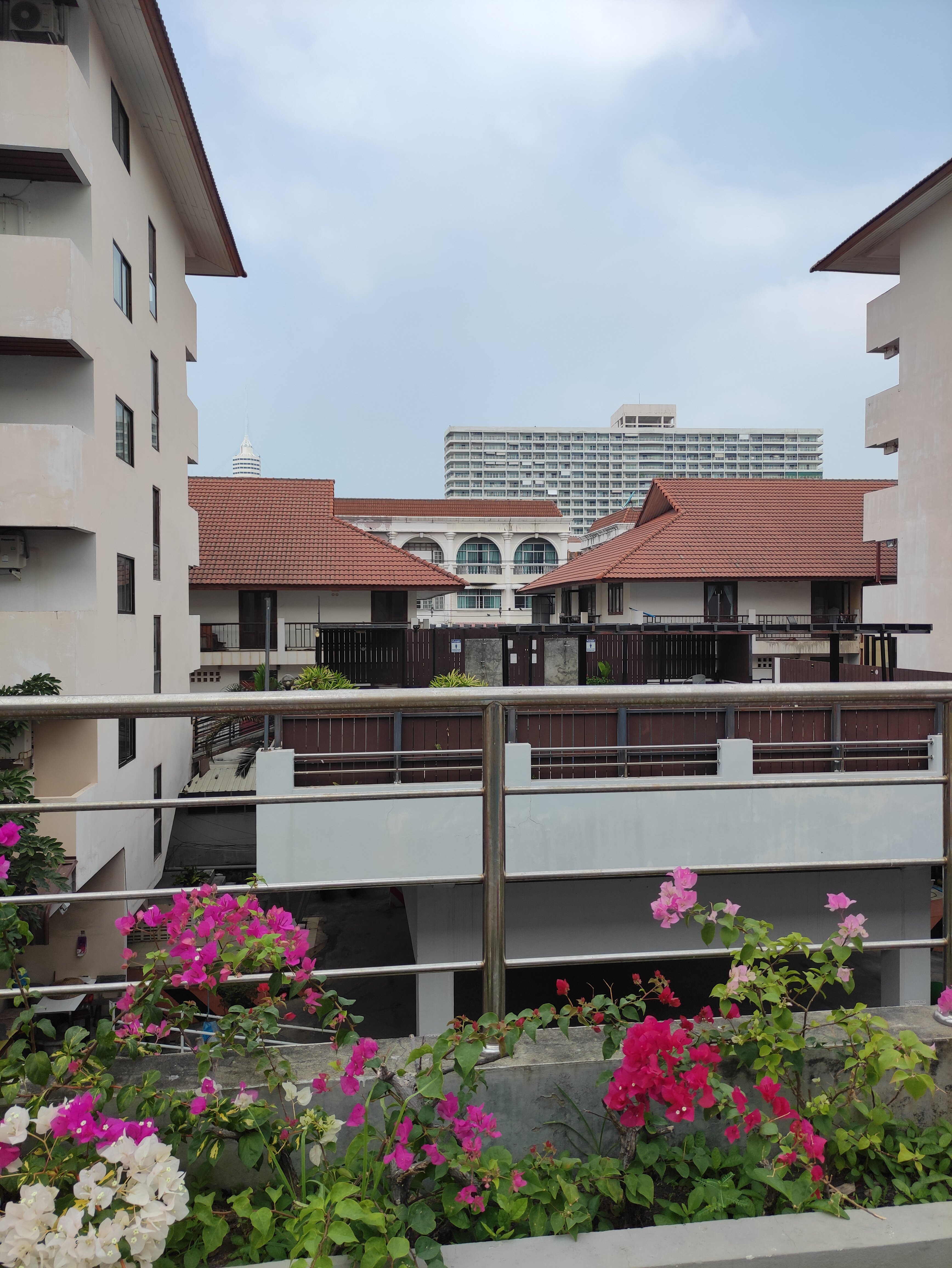 Фото Jomtien Plaza Residence