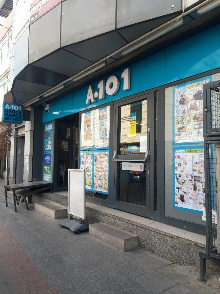 Supermarket A 101, Izmir, photo