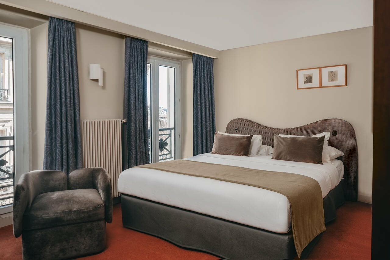 Фото отеля 2