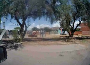 Urban Park (Department of Cochabamba, Provincia de Cercado, Cochabamba, Calle Canal de Riegos), square