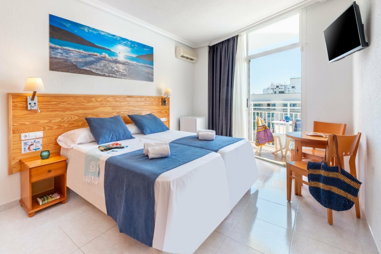 Фото Aparthotel Vibra Sanan - Adults Only