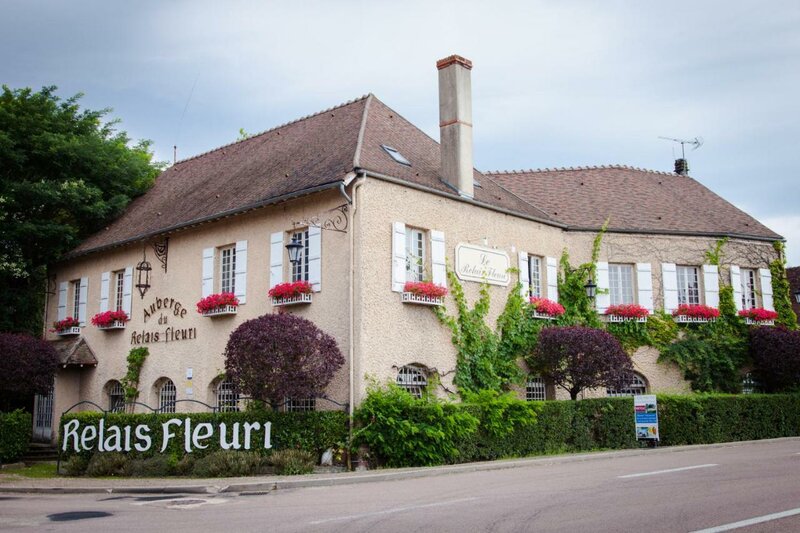 Гостиница Le Relais Fleuri