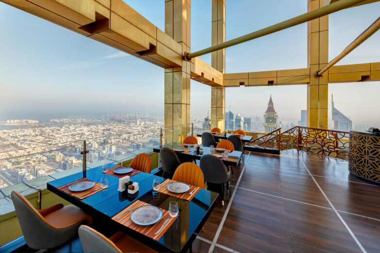 Cafe Level Twelve, Dubai, photo