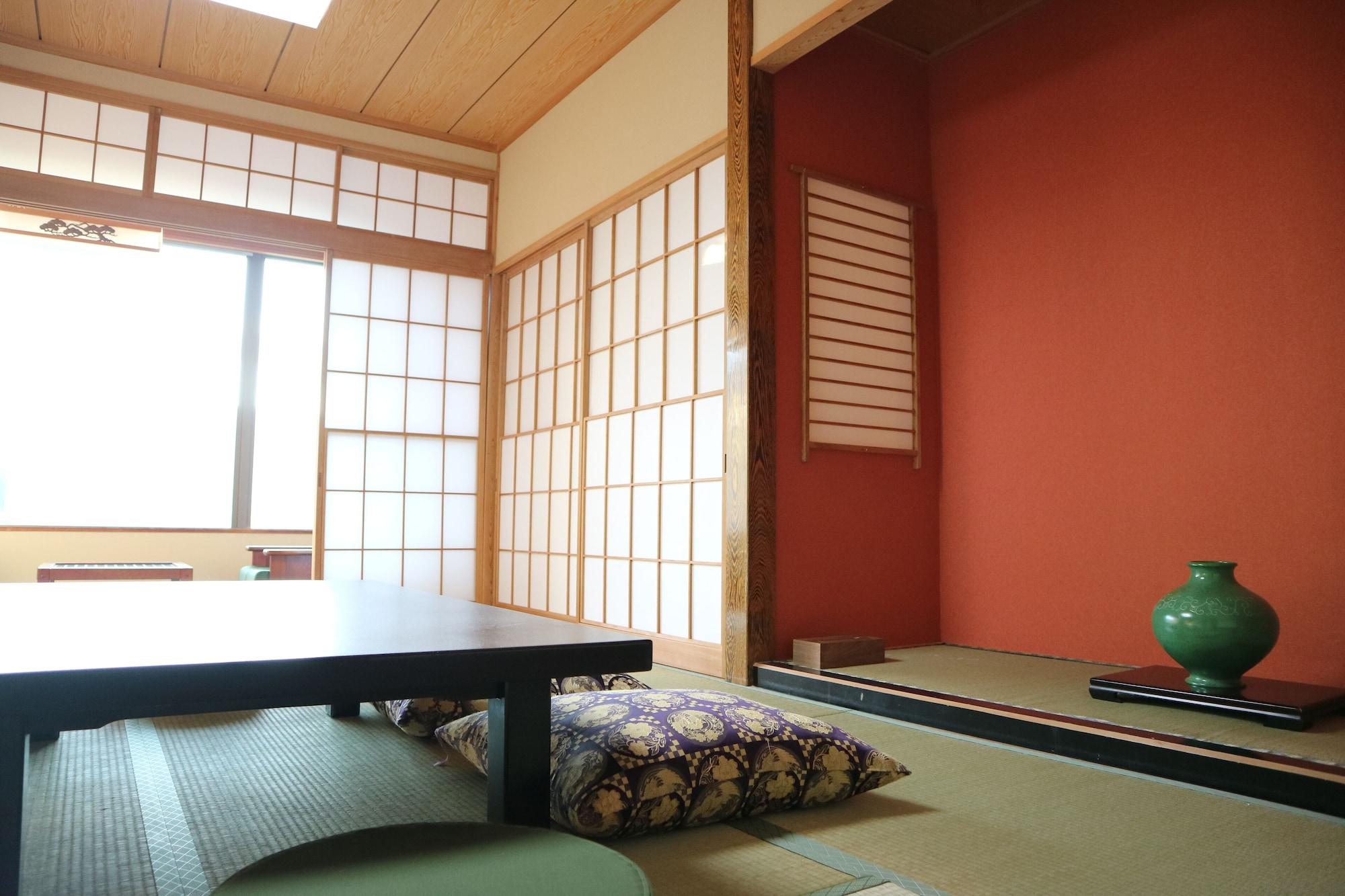 Фото Hotel & Resort Kiyomizu Bozanso