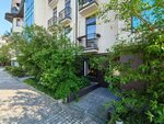 Экопарк Запад (Kashtanovaya Alleya Street, 143И) ، معدات الملاعب