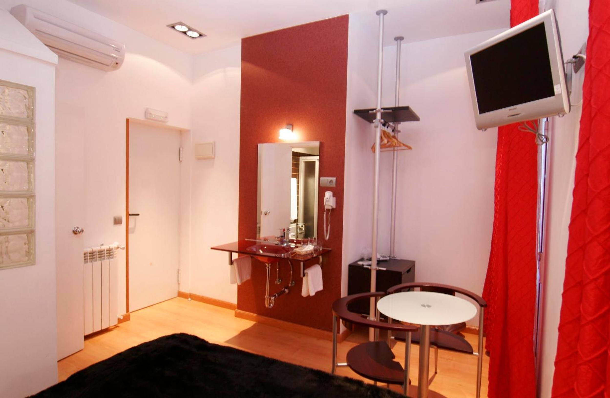 Фото Hostal Santo Domingo