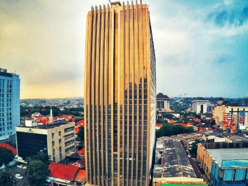 Гостиница Louis Kienne Hotel Simpang Lima