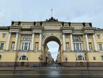 Senate and Synod (Angliyskaya Embankment, 2), landmark, attraction