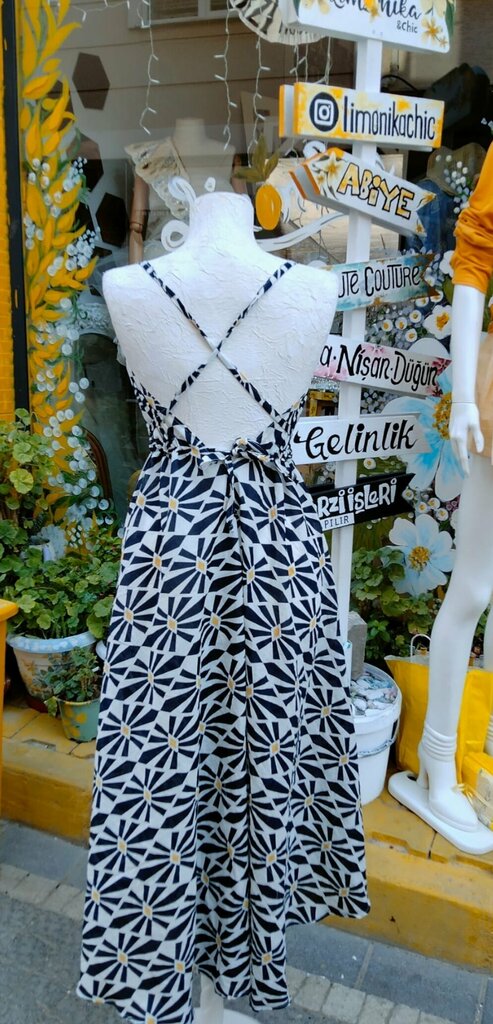 Tailor Limonikachic, Gomec, photo