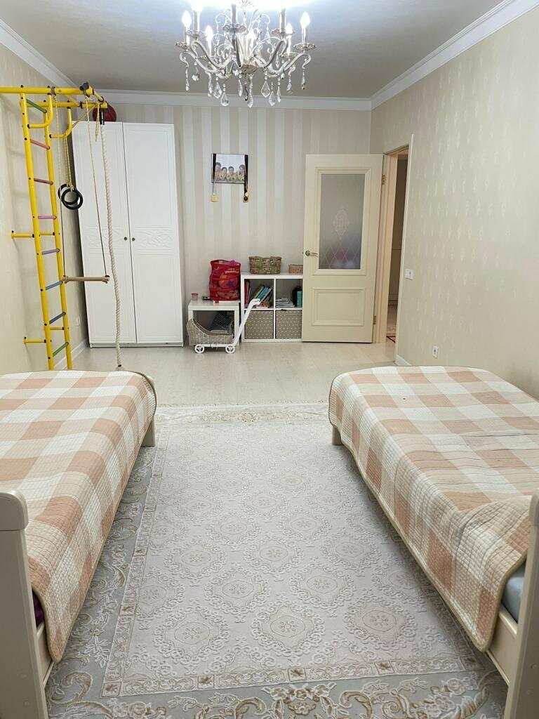 Park Dostyk Park, Astana, photo