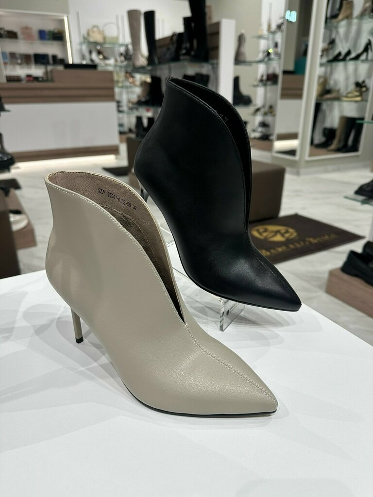 Shoe store Barcelo Biagi, Voronezh, photo