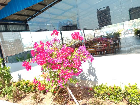 Фото Junlan Hotel