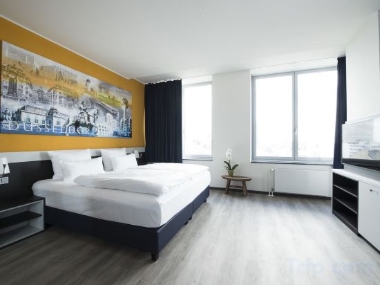 Фото Carathotel Düsseldorf City
