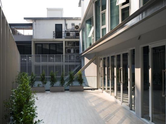 Фото Hotel Tranz