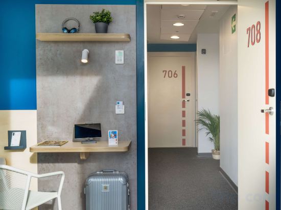 Фото Ibis Budget Valencia Centro Puerto