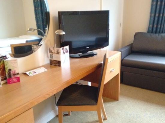 Фото Holiday Inn Edinburgh