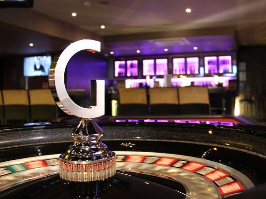 Фото St Giles Hotel - London