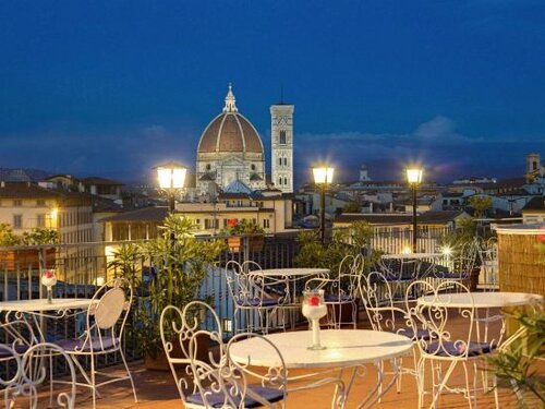 Hotel Rosso 23