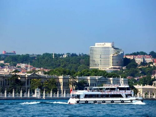 Внешний вид отеля Conrad Istanbul Bosphorus в Бешикташе, фото 3