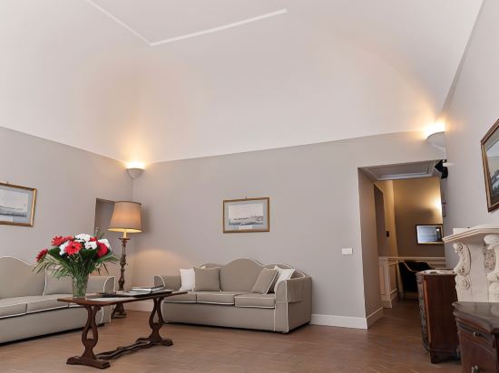 Фото Decumani Hotel De Charme