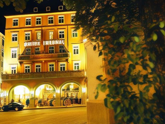 Фото Hotel Torbrau